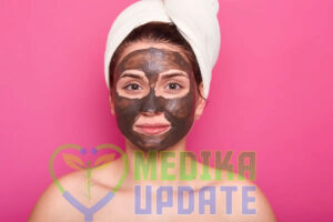 Masker Kopi: Sihitam yang Tangguh Untuk Sihemat
